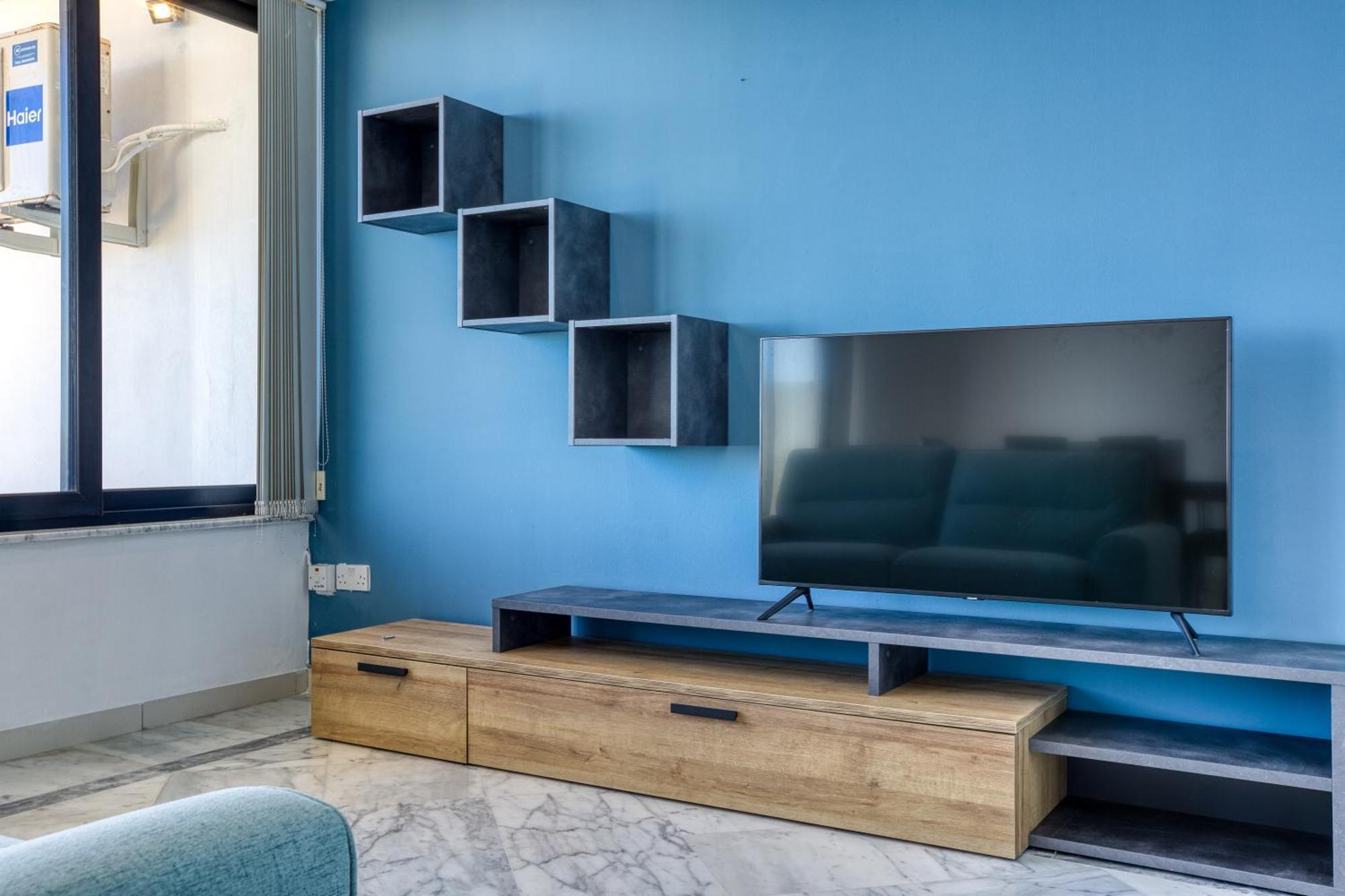 Seafront Sliema Apartment With Balcony & Sea Views By Jl Exteriör bild