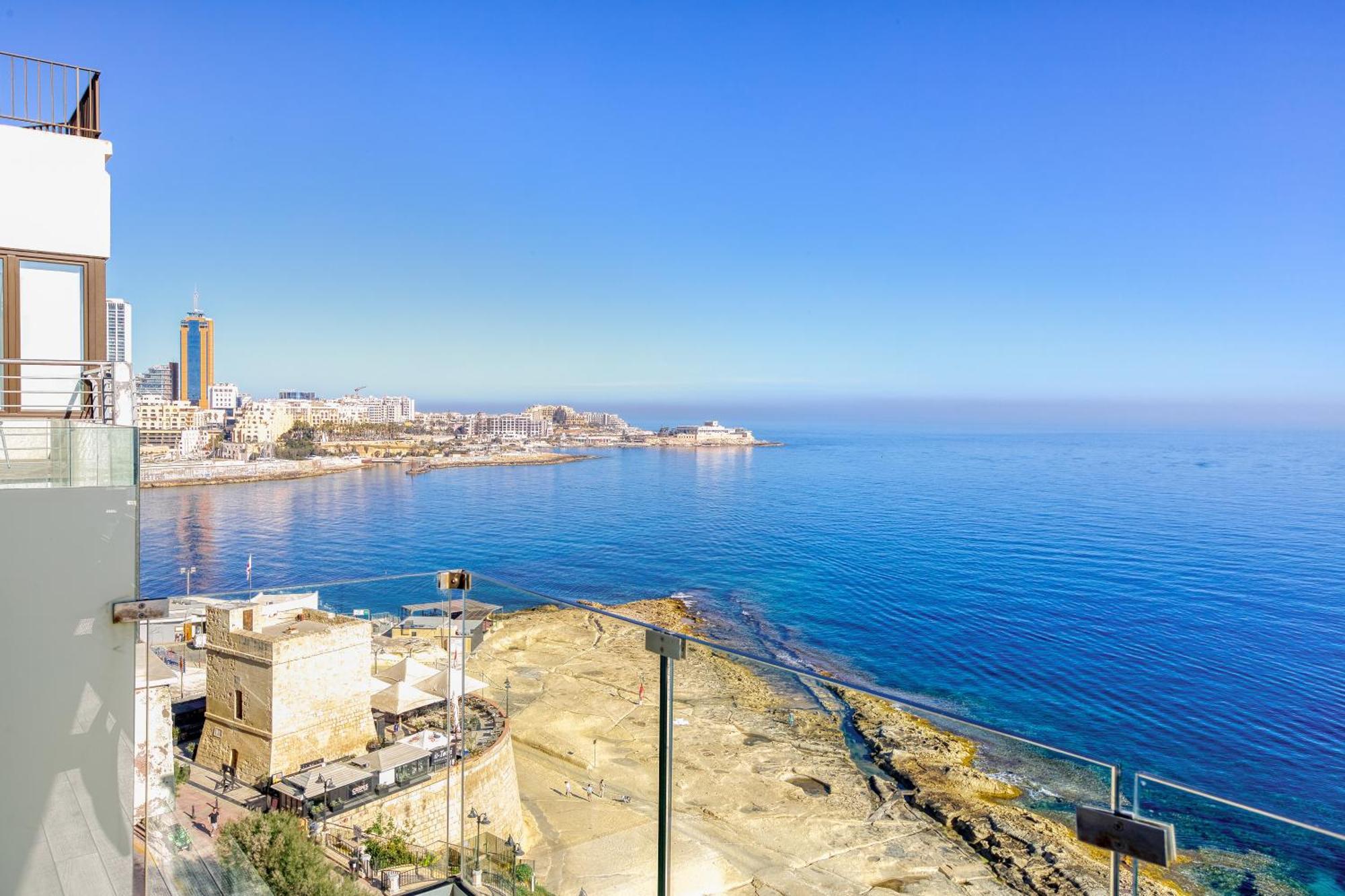Seafront Sliema Apartment With Balcony & Sea Views By Jl Exteriör bild