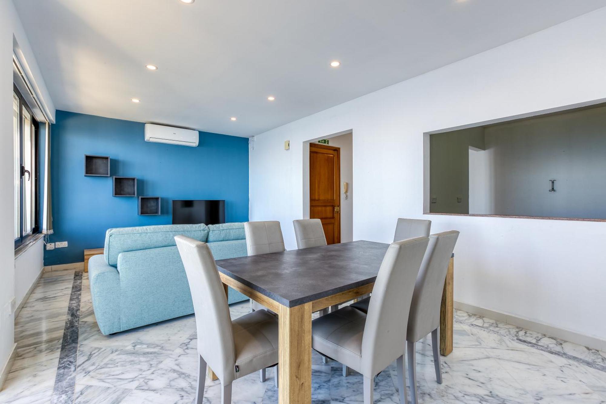 Seafront Sliema Apartment With Balcony & Sea Views By Jl Exteriör bild