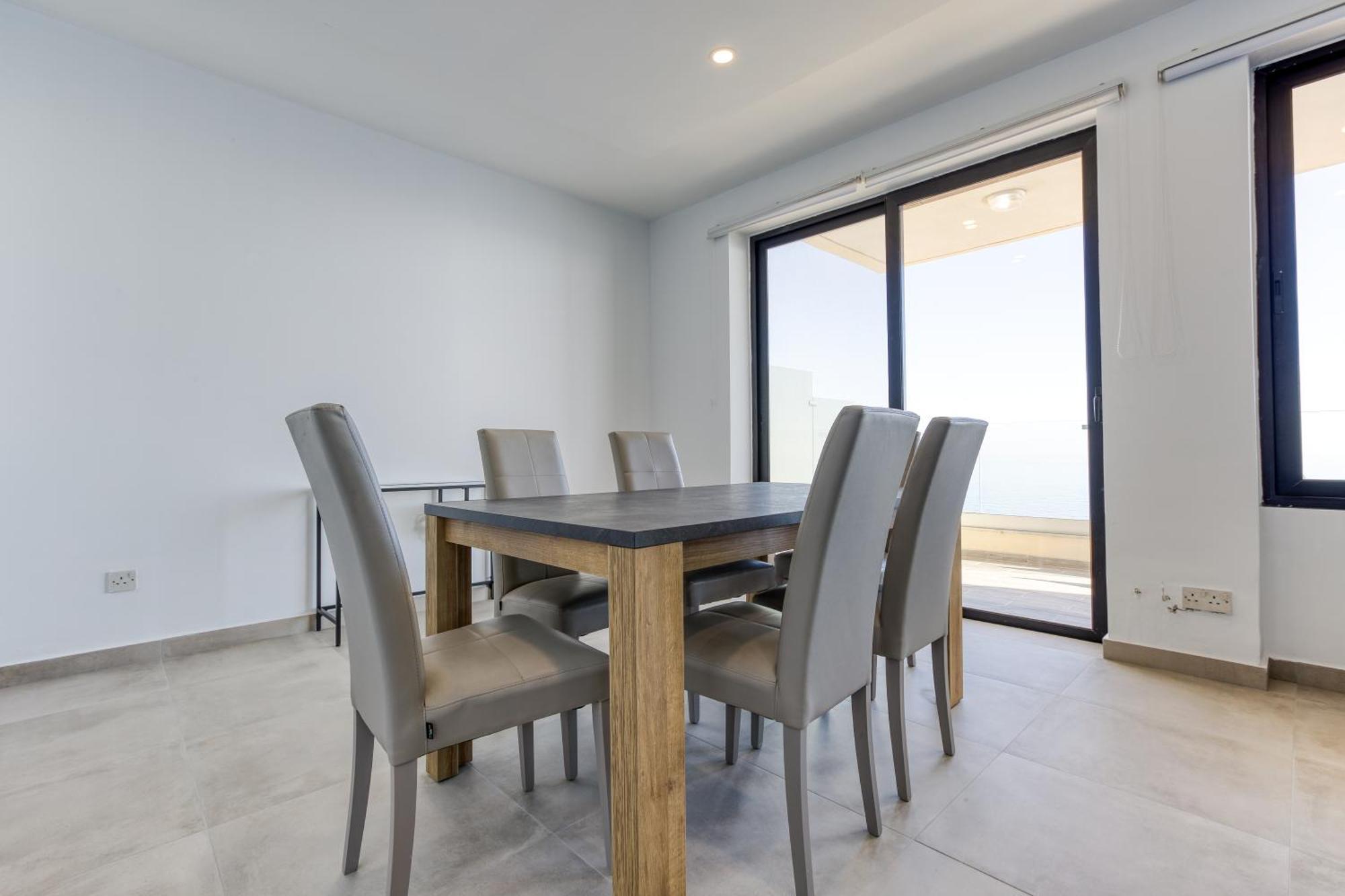 Seafront Sliema Apartment With Balcony & Sea Views By Jl Exteriör bild