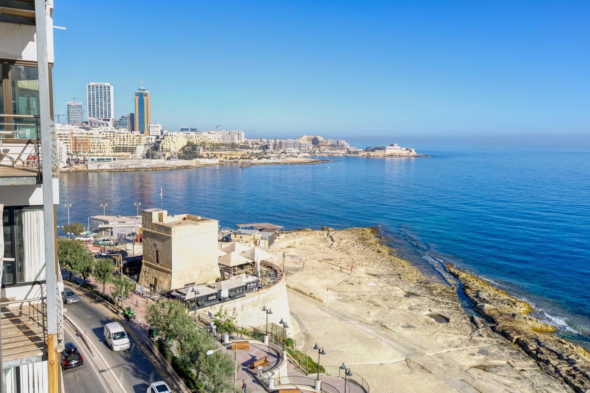Seafront Sliema Apartment With Balcony & Sea Views By Jl Exteriör bild