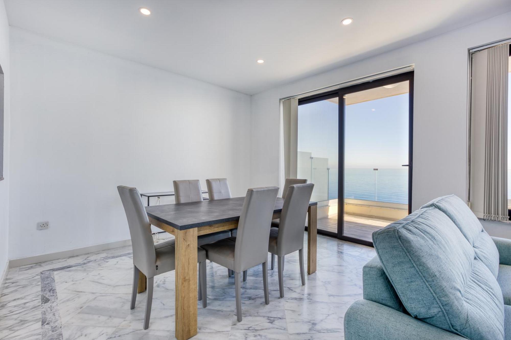 Seafront Sliema Apartment With Balcony & Sea Views By Jl Exteriör bild
